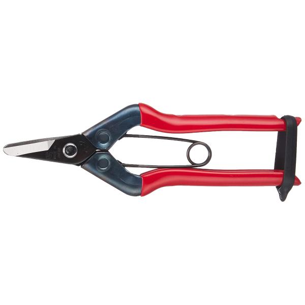 【商品概要】全長:160mm重量:100g素材:刃:高級炭素刃物工具鋼素材:柄:鋼板製刃長:23mm【商品説明】【商品詳細】ブランド：近正商品種別：DIY・工具・ガーデン商品名：近正(Chikamasa)チカマサ 菜果鋏 S-200製造元：...