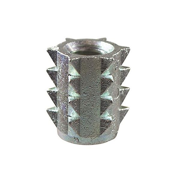 【商品概要】規格:6X10材質:鉄/三価メッキセット数:5パックセット1パック入数:4ヶ【商品説明】【商品詳細】ブランド：パーツハウス商品種別：DIY・工具・ガーデン商品名：大里 三価メッキ 鬼目ナット 6Φ×長さ10mm Aタイプ 下穴を...