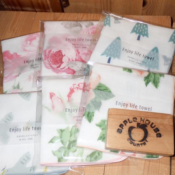 サイズ：約26×26cm材質：綿100％（4枚合わせガーゼ素材）日本製※商品画像の色合いなどは、撮影した状況や、お客様がお使いになっているディスプレイ等の環境により、実物と異なる場合があります※撮影用の小物等は付属しません※入荷する時期によ...