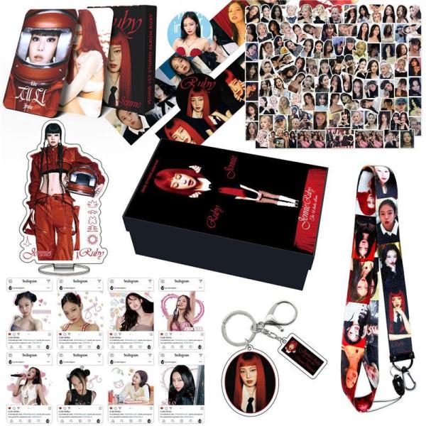 JENNIEグッズ ギフトボックス RUBY フォトカード BLACKPINK テープ