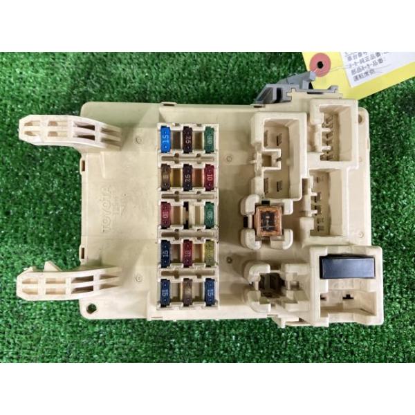 カローラレビン E-AE111 ヒューズボックス 205 82730-12040