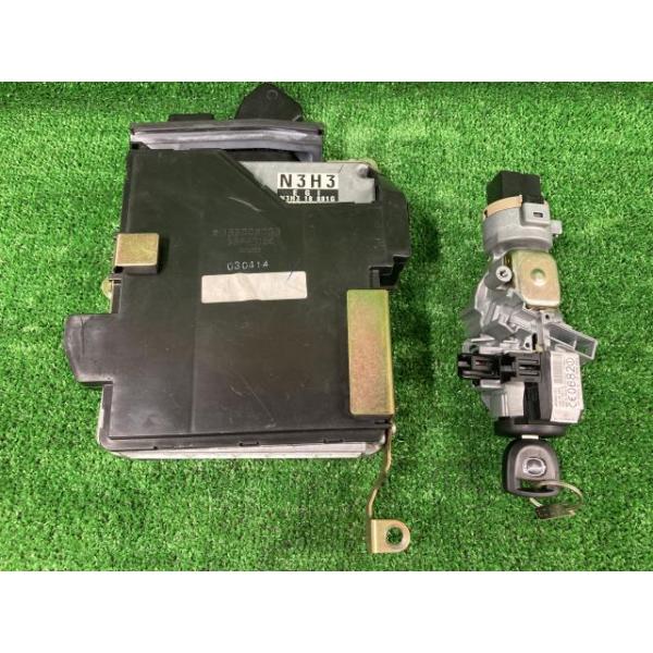 RX−8 LA-SE3P エンジンコンピューター 22V 279700-2064 N3Y3