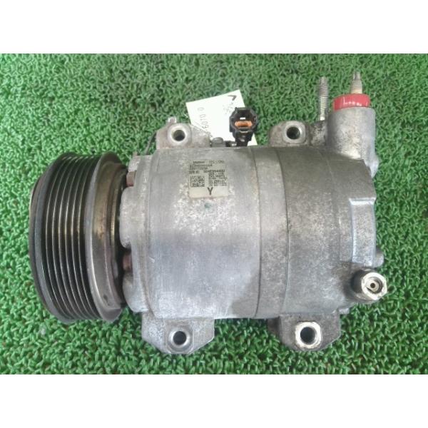 NV350キャラバン LDF-VW6E26 A/C エアコンコンプレッサー QM1 92600