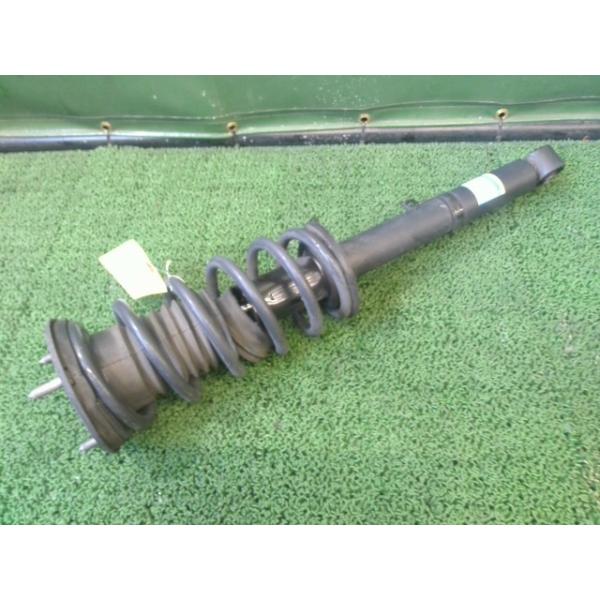 クラウン DAA-AWS210 右フロントストラット 48510-80608 クラウン DAA-AWS210 右フロントストラット 右F 062 48510-80608 48510