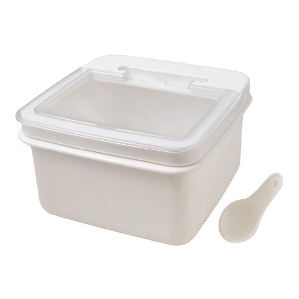 木本化学工業 ペットフードストッカ― 3kg 79466