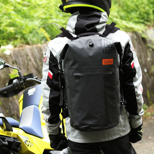 他サイト： DOPPELGANGER 認定正規取引店 ドッペルギャンガー DBT420-BK ブラック ターポリンデイパック メーカー直送 日時指定不可の商品画像