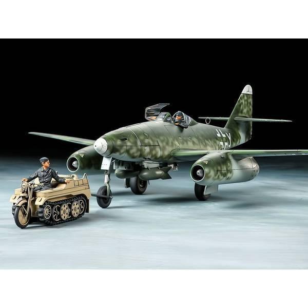 タミヤ 1/48メッサーシュミット Me262 A-2a ケッテンクラート