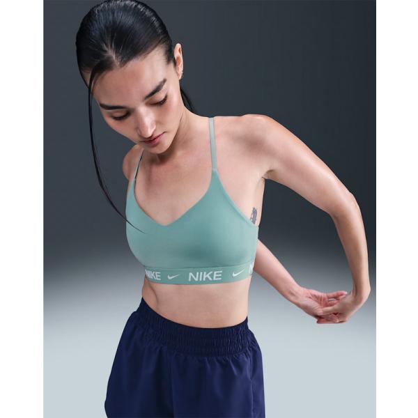 ナイキ スポーツブラ FD1063-017の魅力と選び方ガイド