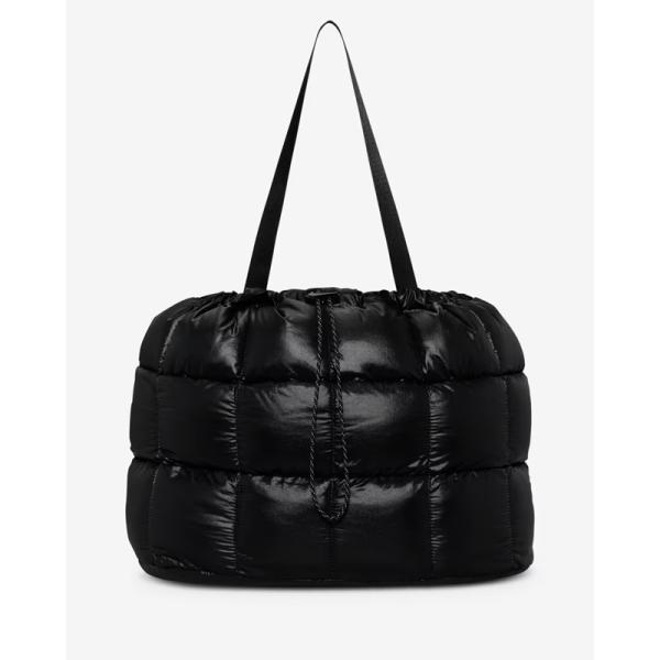 ●カラー●(010)ブラック/アイアングレー/ブラック●サイズ●W 61cm x H 31cm x D 28cm(28L)●素材●本体：ナイロン100％裏地：ポリエステル100％□□□当店で販売しております商品はすべて【正規取扱品】です□□...