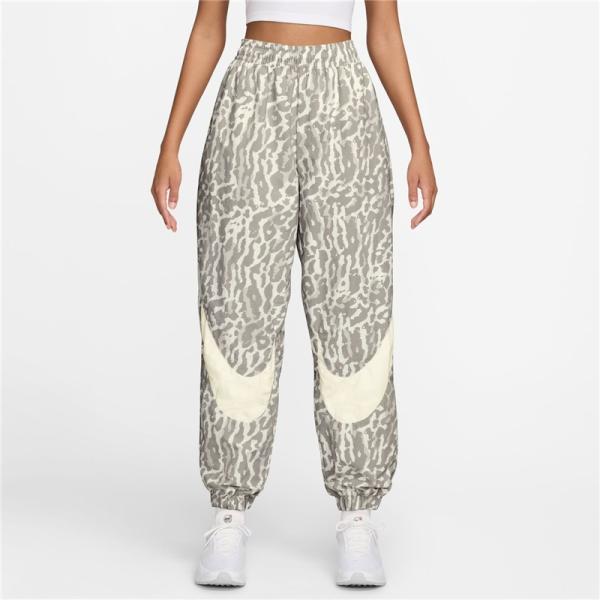 NIKE（ナイキ） ウィンドブレーカー ロングパンツ レディース ウーブン