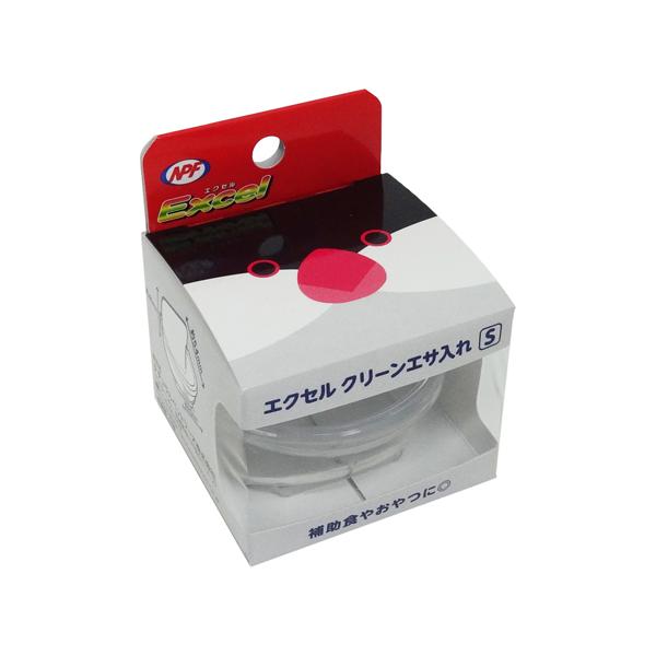 中身が見やすくクリーンな食器です。背面カバー付きでエサの飛散りを軽減。小鳥が止まりやすい太めのフチ設計。食事量の管理などに一目でわかるメモリ付き。小鳥が食べやすい丸底設計。補助食やおやつに！