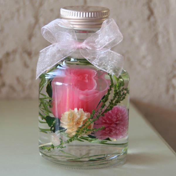 ハーバリウム バラの小瓶 ピンク プリザーブドフラワーのローズがメインの小さいけどかわいくゴージャスなアレンジメント Mm Hbrm Mini P 和歌山産フルーツのケーキarancia 通販 Yahoo ショッピング