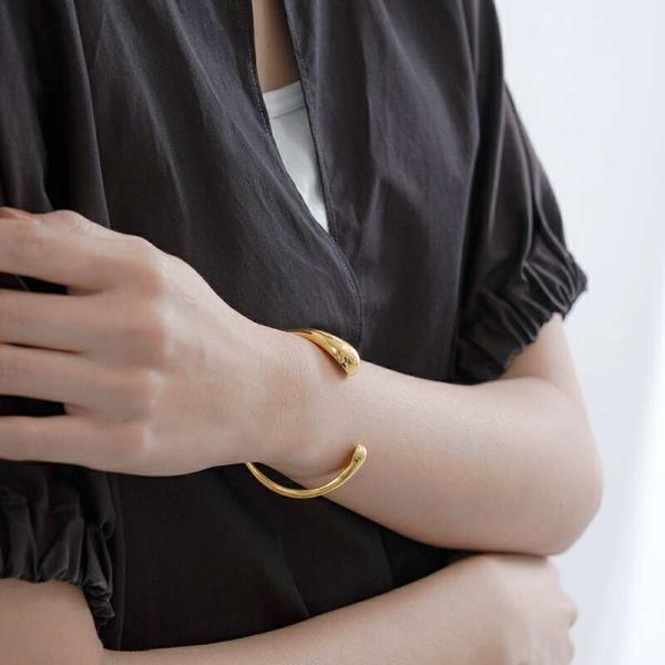 ゴールド 二連バングル k00086.jpg