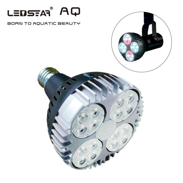 ★圧倒的な光を放つ植物育成ライト！★静音、冷却ファン内蔵！★世界最大LEDメーカー『OSRAM』★植物育成の虜に！