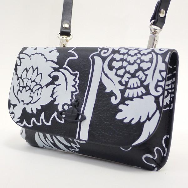アウトレット品 ヴィヴィアンウエストウッド Vivienne Westwood ショルダー ポーチ 黒 白 ダマスク柄 ペイント 訳あり レディース S S 5002 Archiss 通販 Yahoo ショッピング