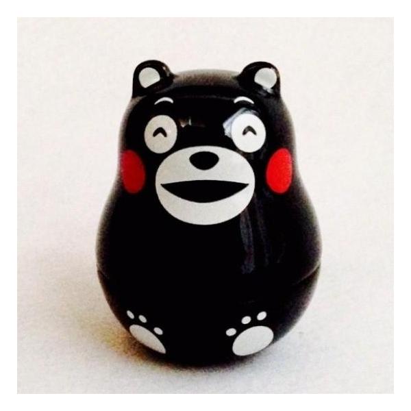 高さ　約７．０ｃｍ径　　約５．０ｃｍ人気のくまモン雑貨、おきあがりこぼしです。起き上がりこぼしは古くから伝わる縁起物で、何度倒しても起き上がる姿はとても可愛らしいです。ひとつひとつ手作りの為、表情に若干の個体差があります。※こちらの商品は、...