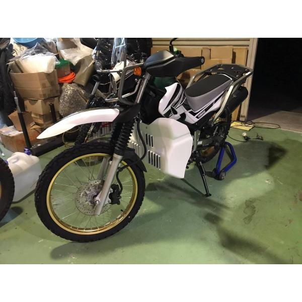 レッグシールド FRP/ゲルコート仕上げ for セロー(DG32J-250cc