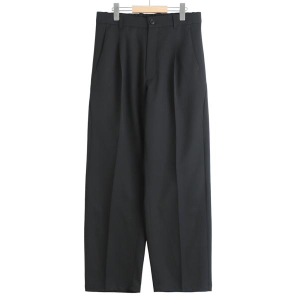 GOLDWIN（ゴールドウイン） ： One Tuck Straight Wool Pants