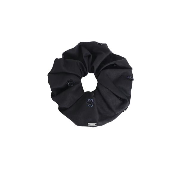 heyep（ヘイップ） ： [レディース]Beaded Flower Scrunchie