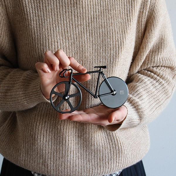 ピザカッター 調理小道具 キッチングッズ インテリア 自転車型 プレゼント おしゃれ おもしろい 雑貨 アメリカン Fixie Pizza Cutter パーティ オブジェ Pure Buyee Buyee 提供一站式最全面最專業現地yahoo Japan拍賣代bid代拍代購服務 Bot Online