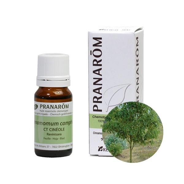 ユーカリに似たスーッとした爽やかな香りです。気分を転換したい時に適します。精油名：ラヴィンツァラ（ラベンサラ）内容量：10ｍｌ学名：Cinnamomum camphora科名：クスノキ科主な産地：マダガスカル蒸留部位：葉付き小枝蒸散速度：ト...