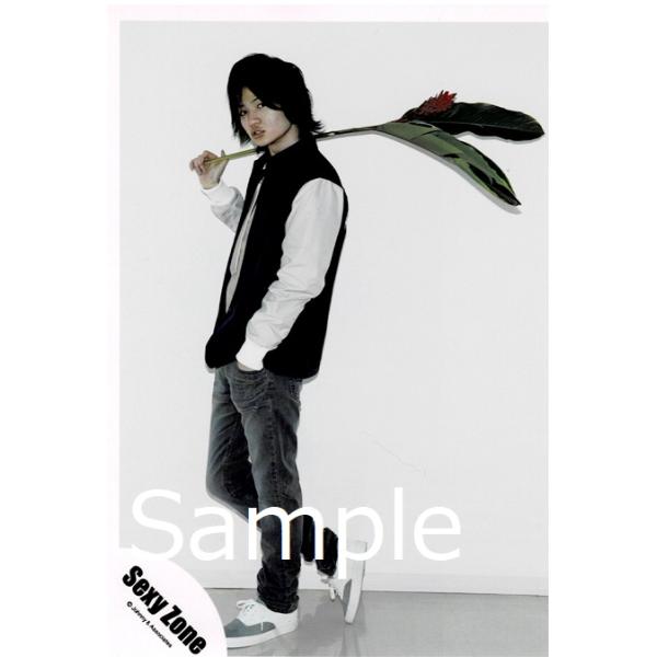 菊池風磨 Sexy Zone 公式生写真 衣装青 白 グレー カメラ目線 ポッケに手入れ 背景白 Y 2538 アレイズブック ヤフーshop 通販 Yahoo ショッピング