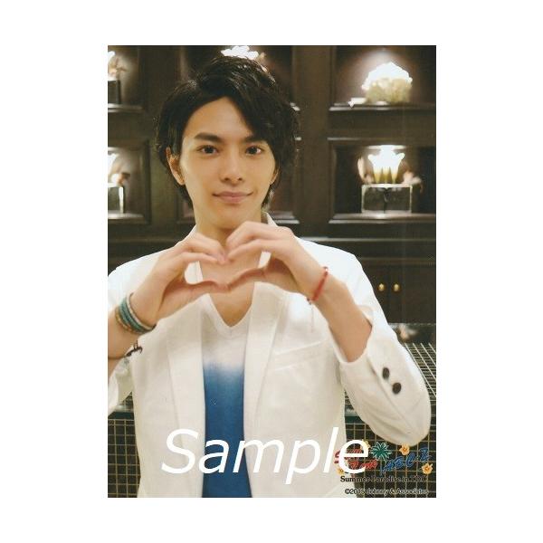 佐藤勝利 Sexy Zone 公式生写真 Summer Paradise In Tdc 15 カメラ目線 手でハート 17年最新入荷