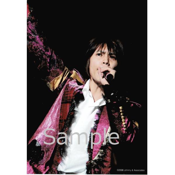 中間淳太 ジャニーズwest 公式生写真 08 衣装紫 ピンク 白 金 マイク持ち 背景黒 Z 9949 アレイズブック ヤフーshop 通販 Yahoo ショッピング