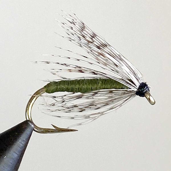 パターン名：オリーブソフトハックルタイプ：ウエットフライ主な使い方：水面下イメージ：トビケラ（カディス） 全般対応フック：バーブド/バーブレス一言：特に何をイミートしている事もなく、昆虫、川虫、稚魚、全てを合わせたようなフライ。伝統的なフラ...
