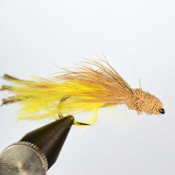 もはや釣れるストリーマーの代名詞ではないでしょうか？マドラーミノーのバリエーションパターンで、柔らかいマラブーがトラウトを刺激します。ホッパーに反応しないときや、静かに泳がせたい時にオススメです。また、トラウトだけでなく近年ではバス用に使う...