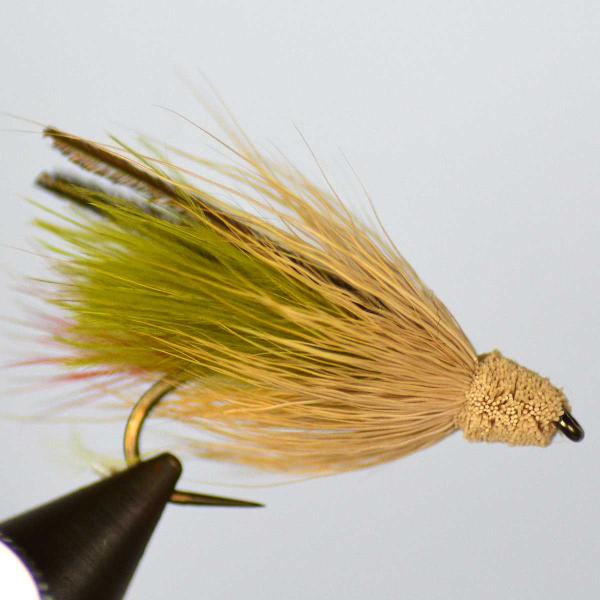 もはや釣れるストリーマーの代名詞ではないでしょうか？マドラーミノーのバリエーションパターンで、柔らかいマラブーがトラウトを刺激します。ホッパーに反応しないときや、静かに泳がせたい時にオススメです。また、トラウトだけでなく近年ではバス用に使う...