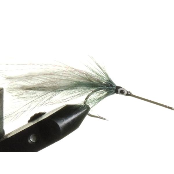 【ターゲット】　ターポン・シイラ・その他青物・他大型魚【使用期間】　魚種によって変わるが通年使える【主な使用場所】　オフショアでのキャスティングゲーム。サーフからのキャスティングなどドライフライ/ウエットフライ/ニンフフライ/ストリーマーフ...