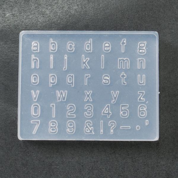 シリコンモールド アルファベット 小文字 ／ 小サイズ 34×45×厚み7mm / レジン