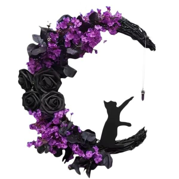 [Release date: September 12, 2025]手織りの籐ベースに黒猫と造花をあしらった三日月モチーフのハロウィンリースです。不気味さと上品さを兼ね備えたデザインは、パーティー演出や店舗ディスプレイ、ギフトにもぴったり。...