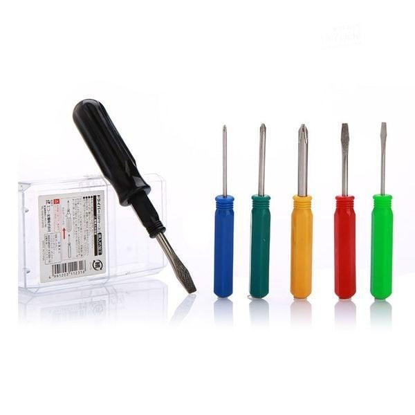 プラスドライバー3種類、マイナスドライバー3種類がセットになっています握りを太くした使いやすくなるホルダーハンドル付きです商品サイズ：約9.3×5.8×2.2cm内容：プラス3本・マイナス3本・ハンドルホルダー1本