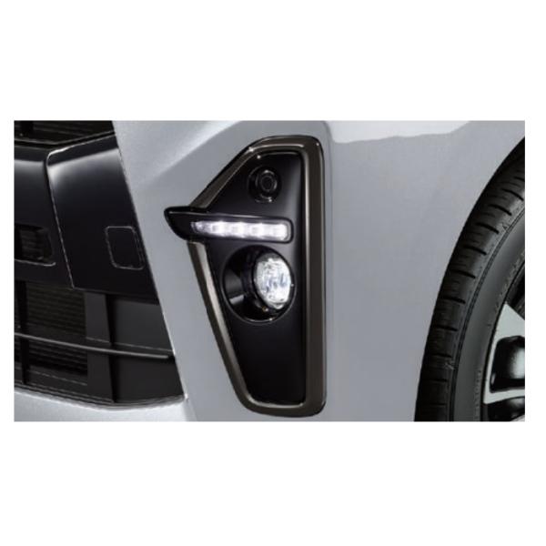 【シフォン・LA650F/LA660F】ＬＥＤフォグランプガーニッシュ（ダークブラックメッキ）【スバル純正】★08400F2324