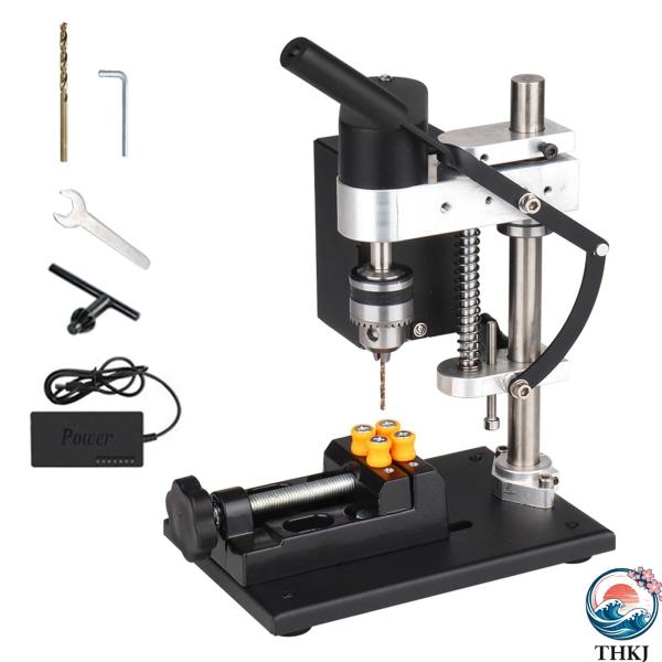 ? 【高度なボール盤】：ポータブルベンチボール盤は、頑丈で耐久性のある全金属ボディを採用しています。この機械はより高い精度を示します。さらに、小さなボール盤バイスが付属しており、小物を固定して穴あけを容易にできます。? 【7速度制御】：ミニ...