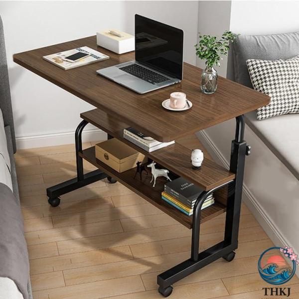 【調節可能な高さのパソコンデスク】このテーブルのトップボードのサイズは40 x 80 cmに達しています。ノートパソコン、マウス、コップ、ノートパソコン、本などを同時に収納することもできます。テーブルは高さ65 cm?85 cmセンチを調節...