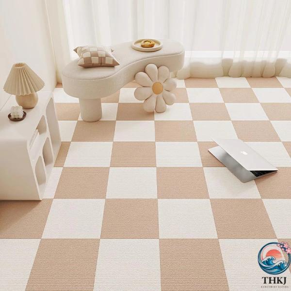 パッチワークカーペット 二層構造ボリューム吸着タイルマット 厚手5mm 30*30cm  50*50cm タイルカーペット ジョイントマット大判 ずれない 吸着マット