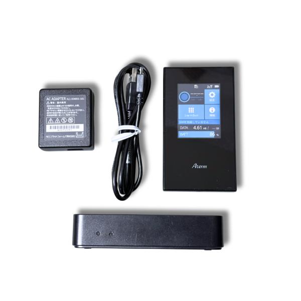 NEC Aterm MR04LN SIMフリーモバイルルーターを専用クレードル・専用充電器・充電ケーブル付きでお届けします。本機はSIMスロットが2つあるデュアルSIMのモバイルルーターです。家と外、仕事とプライベートなど切り替えて利用可能...