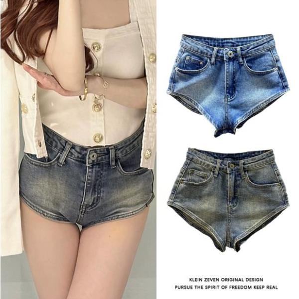 RED VALENTINO(レッドヴァレンティノ) ショートパンツ