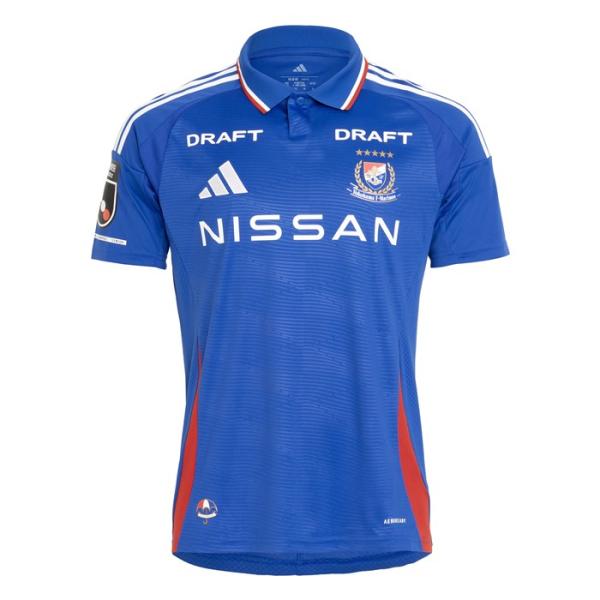 【メーカー】adidas（アディダス）【カテゴリー】サッカー【分類】レプリカシャツ【商品説明】2025シーズン　横浜F・マリノス ホームユニフォーム。＜TRICOLORE FLAGS＞スタジアムという名の戦場で戦っているのは選手たちだけでは...