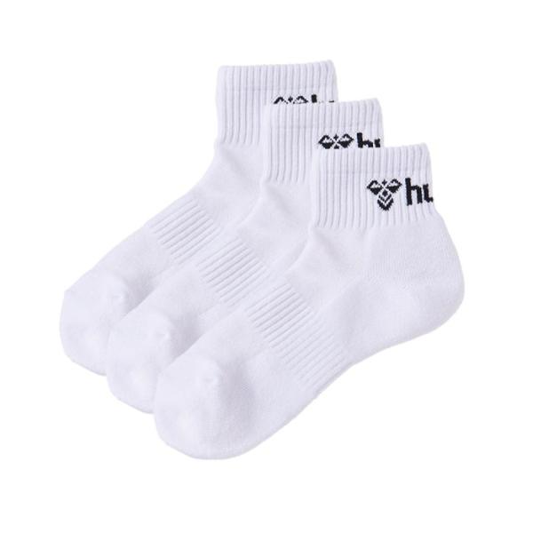 【メーカー】ヒュンメル（hummel）【カテゴリー】マルチSP【分類】ソックス【商品説明】オンオフ、競技不問のアンクルソックス3足組。【カラー・仕様・サイズ】カラー：10（ホワイト）素材：ポリエステル/コットン/ポリウレタンサイズ：22-2...
