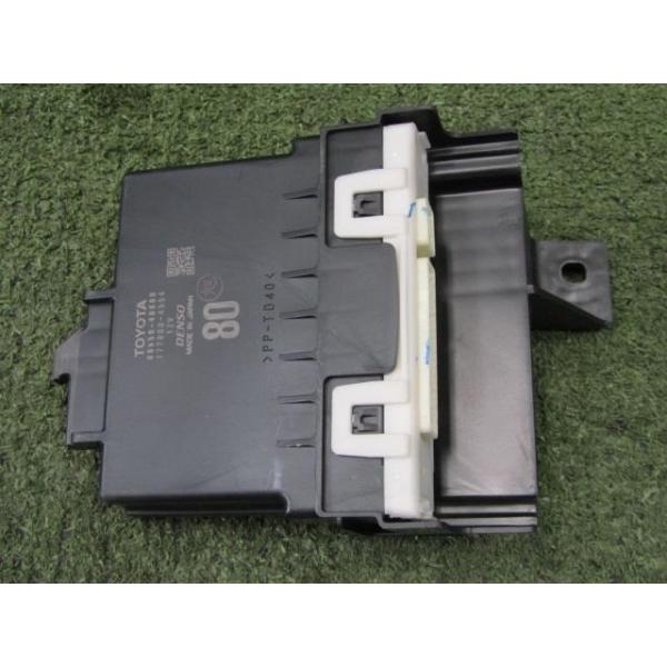 ハリアー AVU65 エアコンコンピューター エアコンアンプ 177800-4554