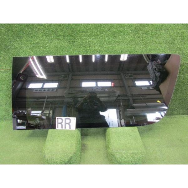 ハイエース KDH205V 右スライドドアガラス M2L3 68103-26020 送料【M1