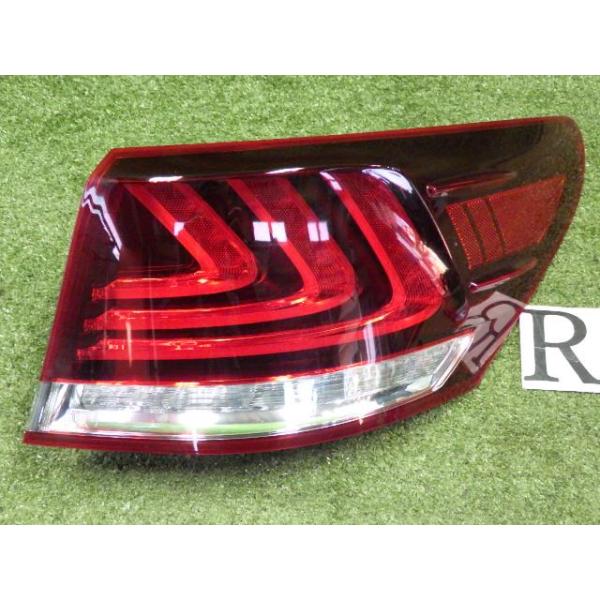 レクサス（LEXUS） LS UVF45 右テールランプ 右テールレンズ 50-125