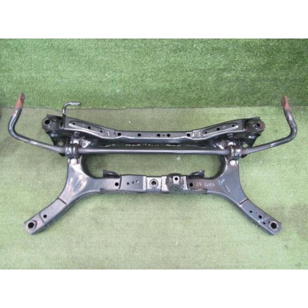 プリウス MXWH60 リアメンバー スタビライザー付 51206-12201 送料【M1