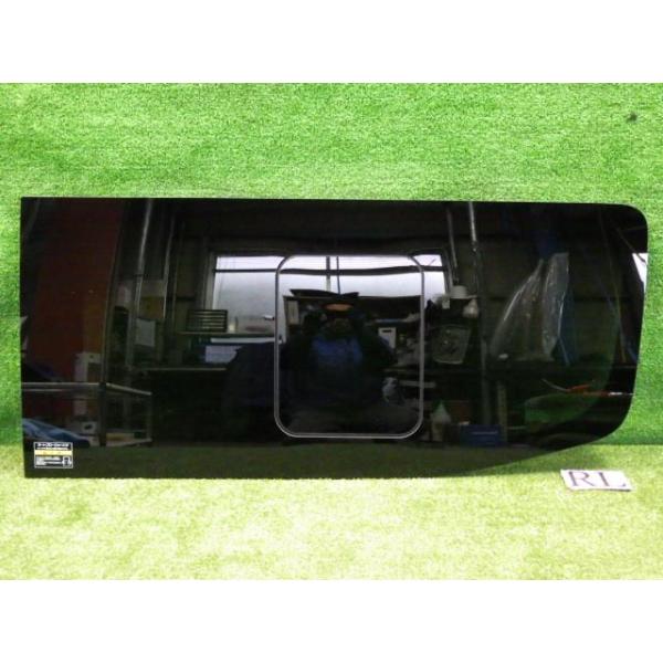nv350 両スライドドアガラス NV350キャラバン VW2E26 右スライドドアガラス M540 82300-3XU1C 送料