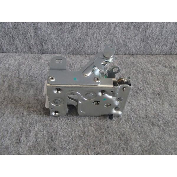 ランドローバー ディフェンダー 左リヤ ドアロック 純正品 : 旭