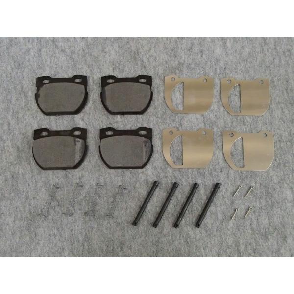 ランドローバー ディフェンダー 110用ブレーキパッド リヤ用